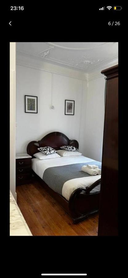 Apartamento Conde Do Redondo Lisbona Esterno foto