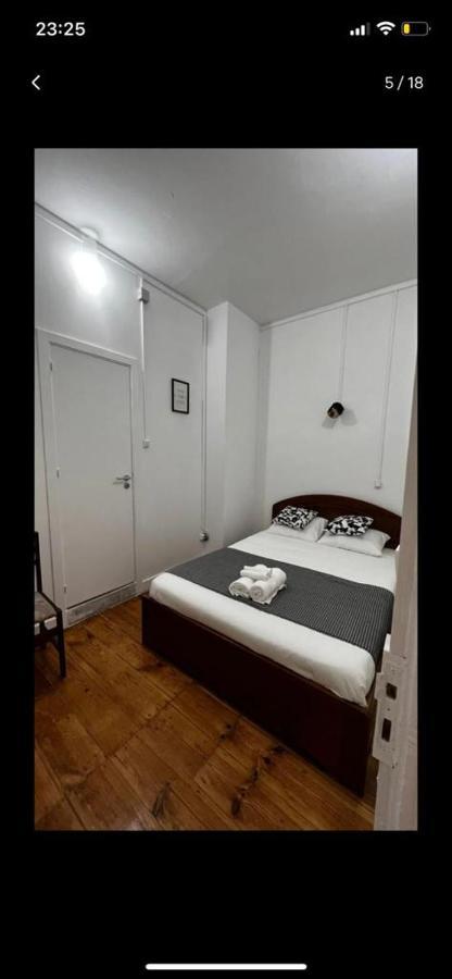Apartamento Conde Do Redondo Lisbona Esterno foto