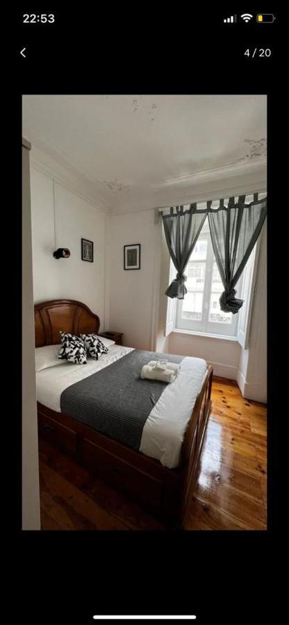 Apartamento Conde Do Redondo Lisbona Esterno foto