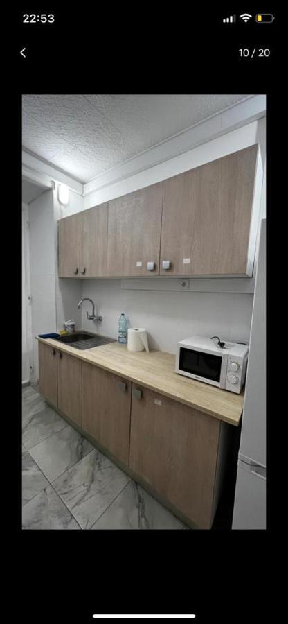 Apartamento Conde Do Redondo Lisbona Esterno foto