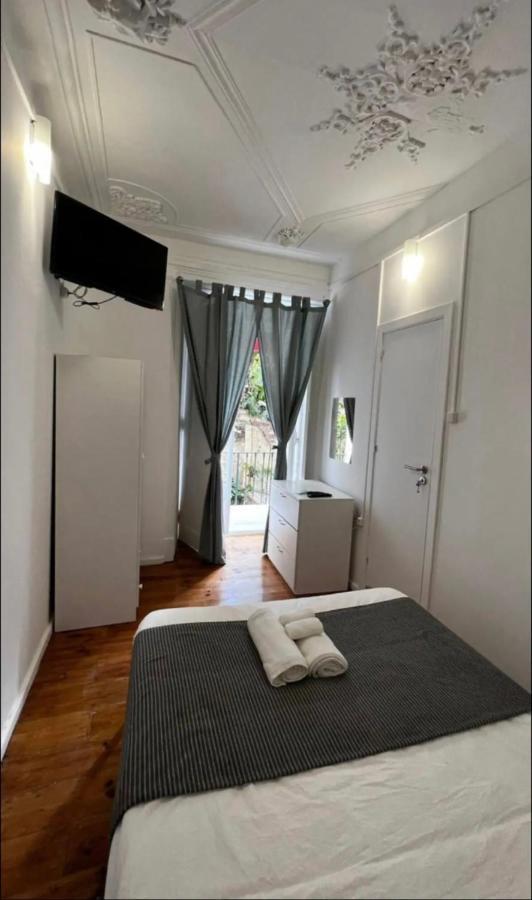 Apartamento Conde Do Redondo Lisbona Esterno foto